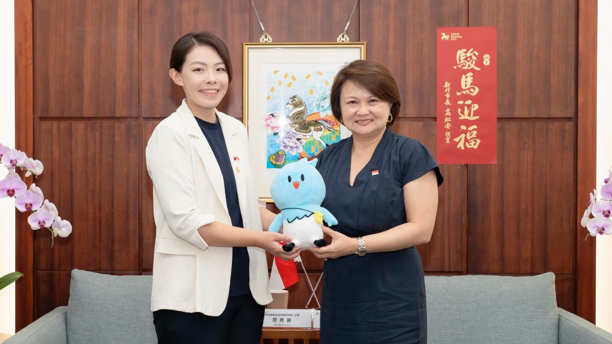 星國駐台代表符秀麗首訪竹市 高虹安:「新」、「竹」攜手深化科技與城市交流