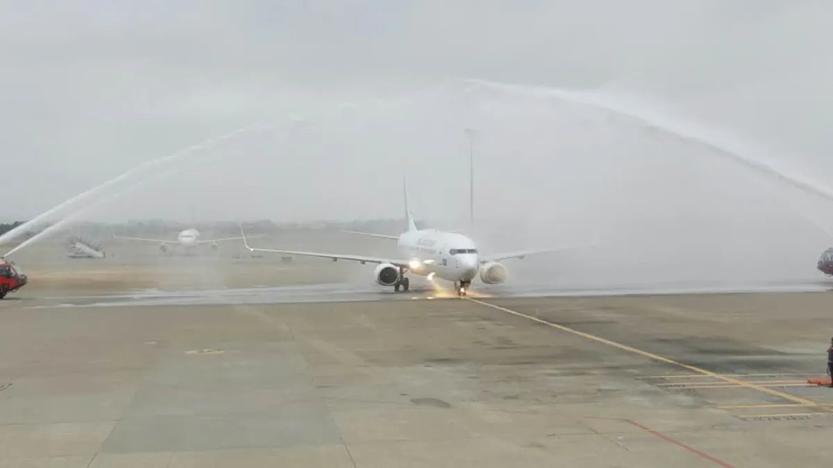 帕勞航空於2016年1月30日開闢台北-帛琉直飛航線,採用波音737-800客機執飛。圖/帕勞百悅旅行社提供