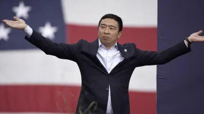 台裔美國人楊安澤爭取民主黨提名角逐白宮大位(AP)