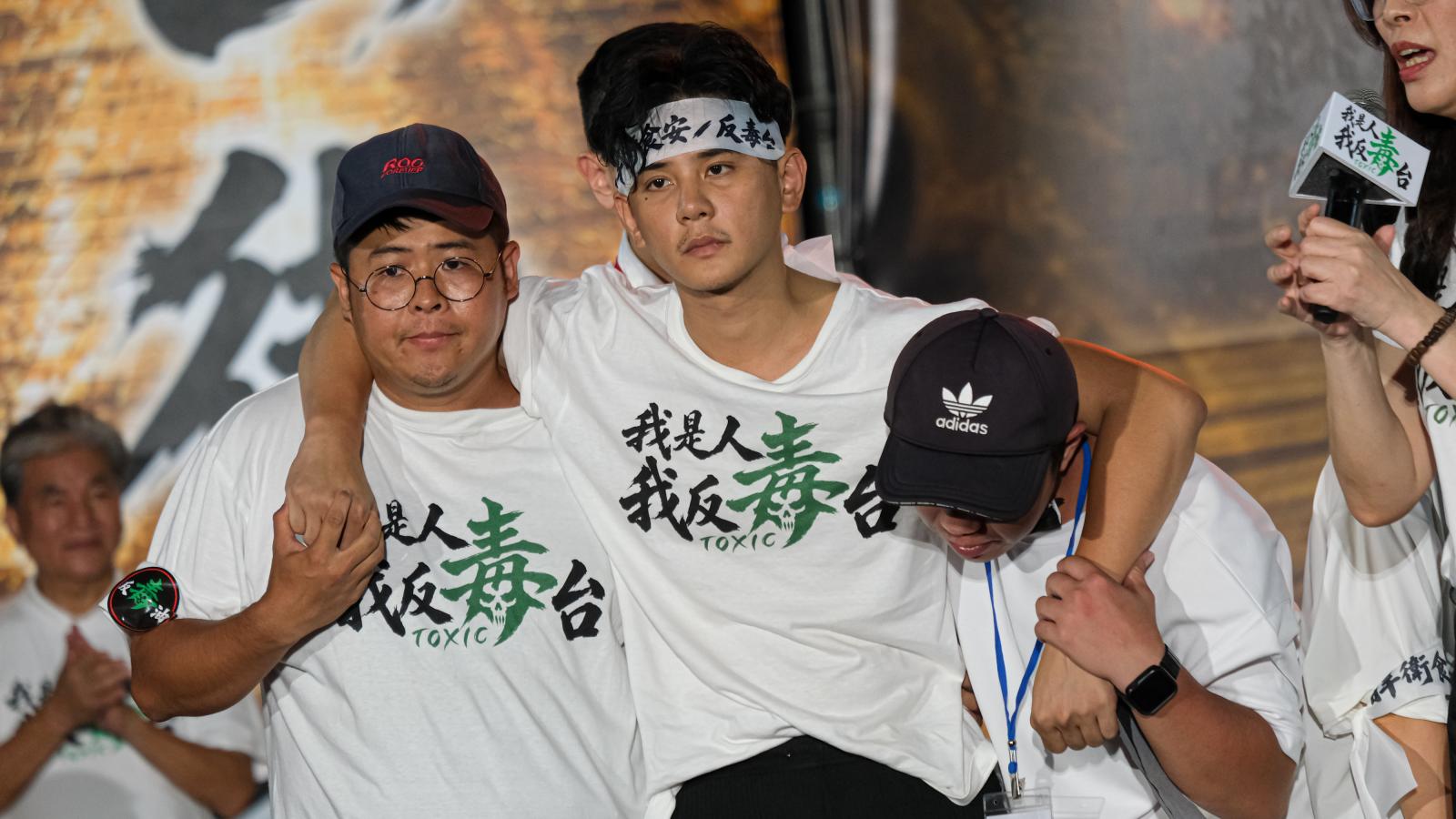 蘇清泉觀點:為絕食抗議4青年急救診斷,竟被檢舉了!