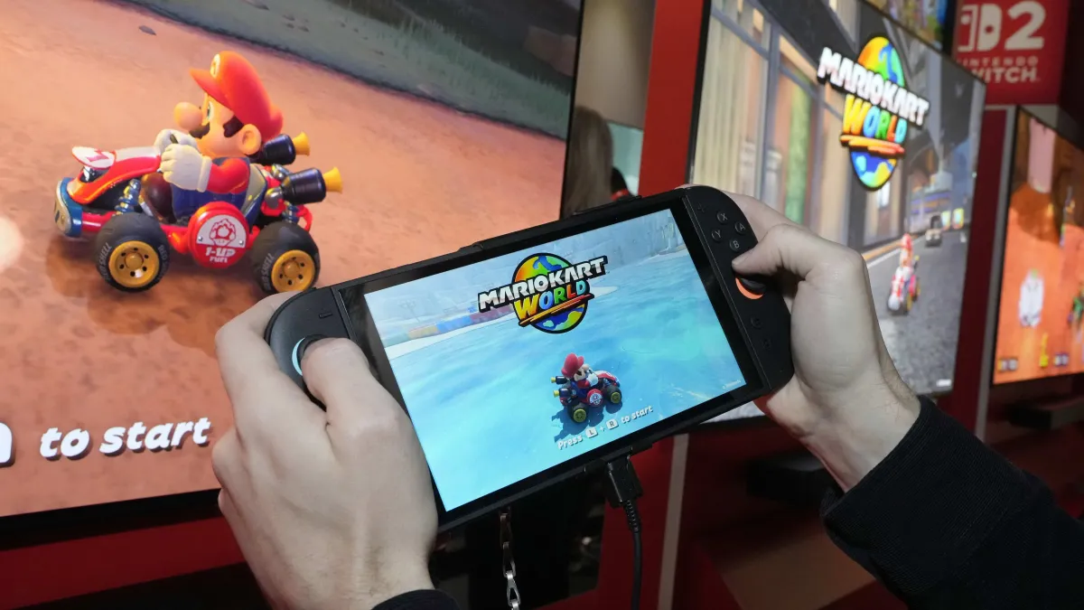 2025年4月2日,任天堂在紐約的一場媒體活動上展示了Nintendo Switch 2。(美聯社)