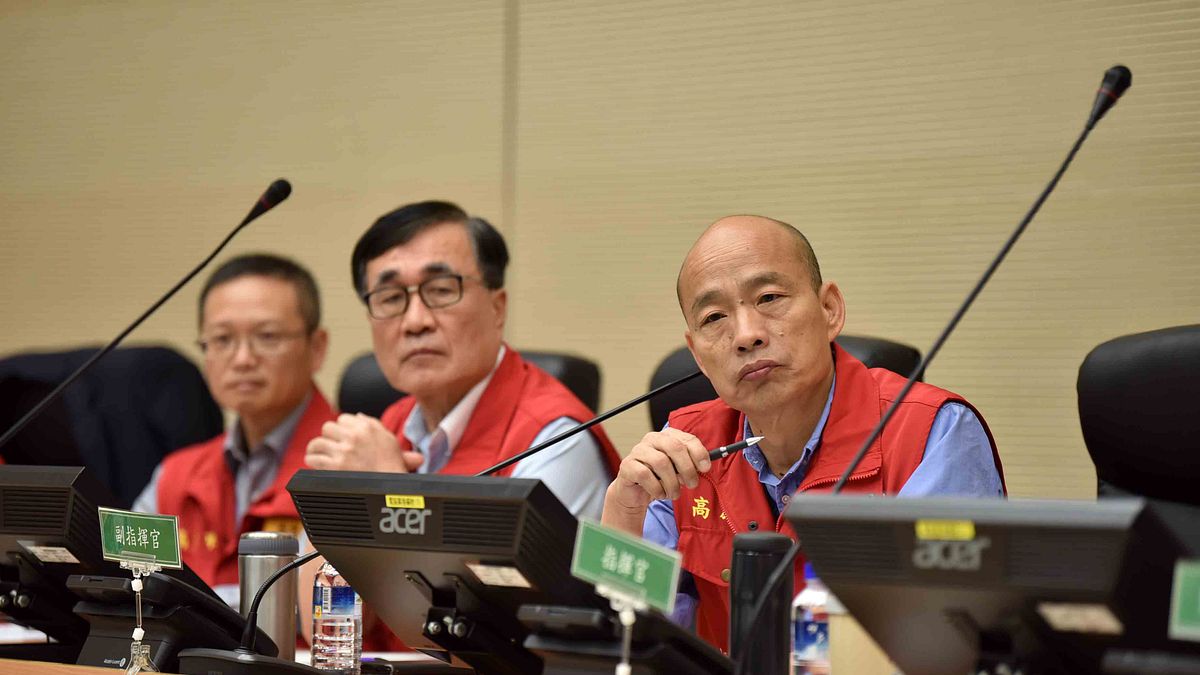 高雄市副市長李四川(左)認為,國民黨總統候選人韓國瑜(右)選情應沒想像中悲觀。(資料照,高雄市政府提供) 高雄市副市長李四川(左)認為,國民黨總統候選人韓國瑜(右)選情應沒想像中悲觀。(資料照,高雄市政府提供)