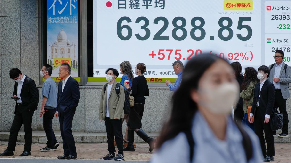 經濟熱議》別急著換日圓!日央行花11兆護盤也難阻貶 ; 前行長:除非大事發生,弱勢日圓難救…