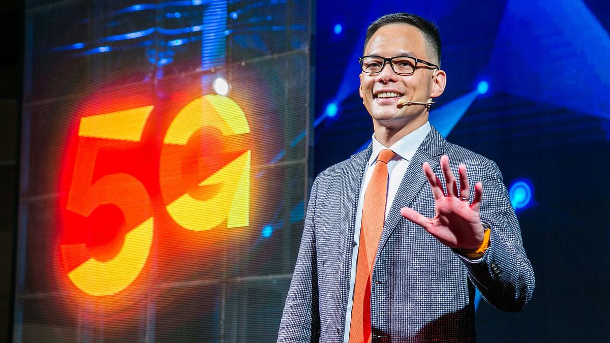 《機構投資人》雜誌今公布評比,台灣大哥大在亞洲區(不含中國)電信業總分排名高居第一,並榮登「最受尊崇企業」之列,總經理林之晨更獲選「最佳執行長」第一名。(圖/台灣大哥大提供) 《機構投資人》雜誌今公布評比,台灣大哥大在亞洲區(不含中國)電信業總分排名高居第一,並榮登「最受尊崇企業」之列,總經理林之晨更獲選「最佳執行長」第一名。(圖/台灣大哥大提供)