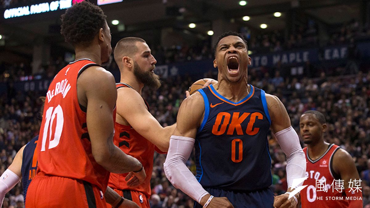 再次繳出大三元的表現,威斯布魯克率領雷霆終止暴龍近期11連勝的紀錄。(美聯社) 再次繳出大三元的表現,威斯布魯克率領雷霆終止暴龍近期11連勝的紀錄。(美聯社)