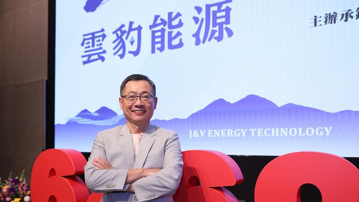 遭質疑「綠能大亨」的民進黨立委賴品妤父親、前立委賴勁麟(見圖),宣布辭去雲豹能源董事長及所有子公司職務。(取自雲豹能源網站) 遭質疑「綠能大亨」的民進黨立委賴品妤父親、前立委賴勁麟(見圖),宣布辭去雲豹能源董事長及所有子公司職務。(取自雲豹能源網站)