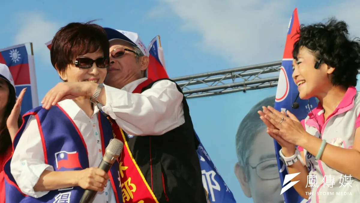 國民黨立委林郁方成立競選總部,洪秀柱站台(陳明仁攝)