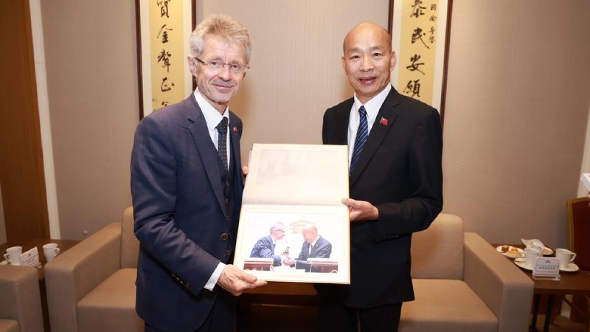 殺雞儆猴?北京制裁紐西蘭議員訪台 捷克參議長:絕不屈服壓力、淪為附庸國