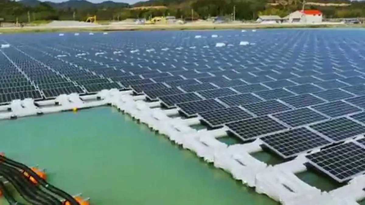 圖為兵庫・高岡西水上發電站。(YOUTUBE截圖)