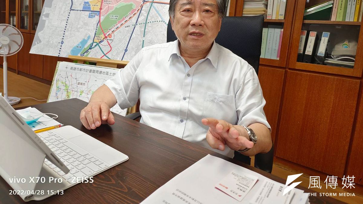 高雄市都發局長吳文彥表示,今年度增額租金補貼申請日期即將於7月18日開始。(圖/徐炳文攝) 高雄市都發局長吳文彥表示,今年度增額租金補貼申請日期即將於7月18日開始。(圖/徐炳文攝)