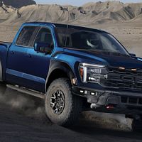 なぜ日本はアメリカ車を買わないのか? 石破茂氏の「左ハンドルで燃費が悪い」発言が話題に。日米自動車貿易不均衡の原因を徹底解析 なぜ日本はアメリカ車を買わないのか? 石破茂氏の「左ハンドルで燃費が悪い」発言が話題に。日米自動車貿易不均衡の原因を徹底解析