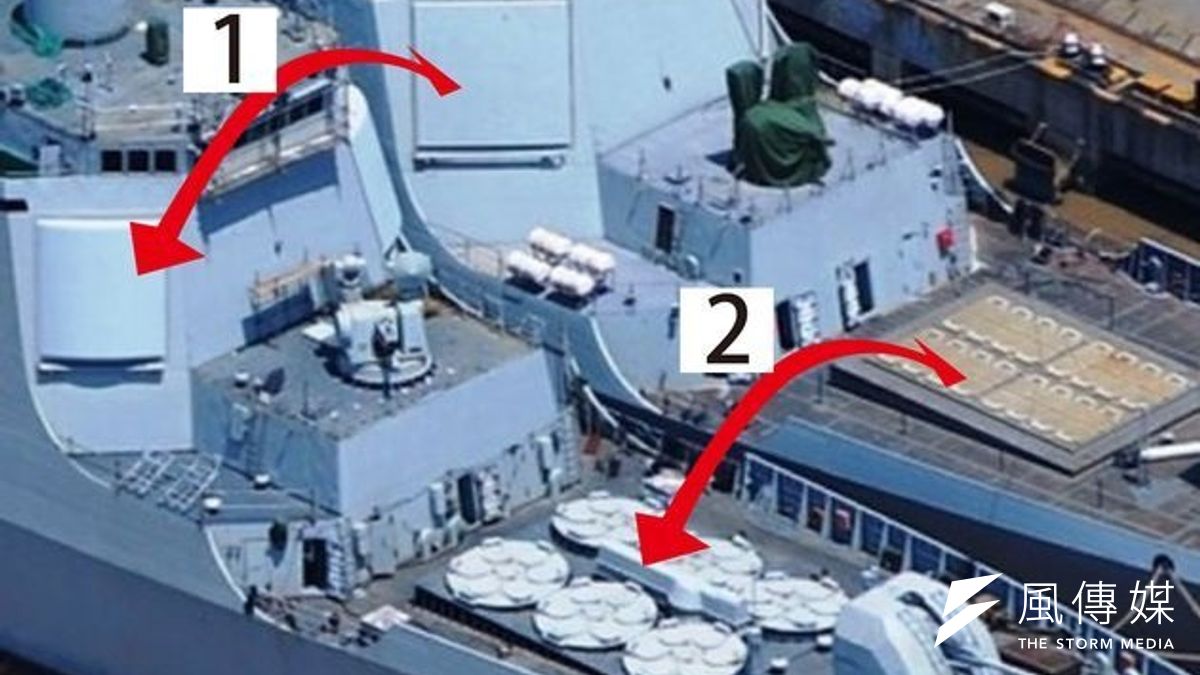 停泊在港內的052C(左下)和052D(右上)在雷達和飛彈發射系統上明顯不同。(取自網路) 停泊在港內的052C(左下)和052D(右上)在雷達和飛彈發射系統上明顯不同。(取自網路)