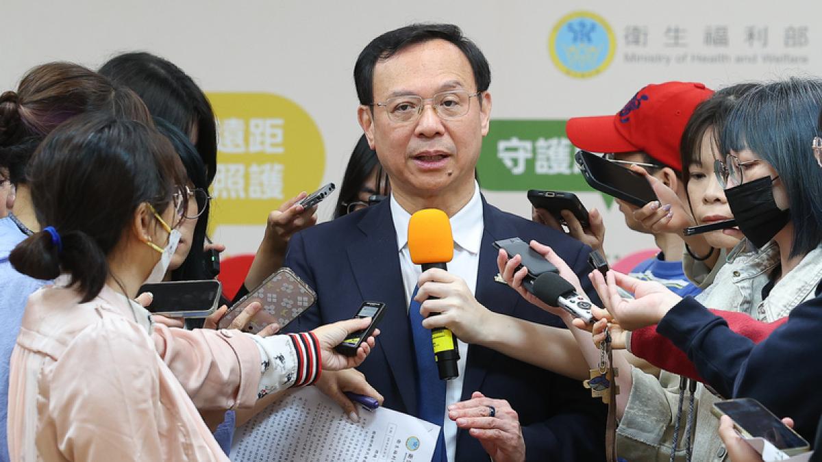 傳統醫療險「沒住院就不理賠」 石崇良喊話業者「轉念」:現在不付只會賠更多