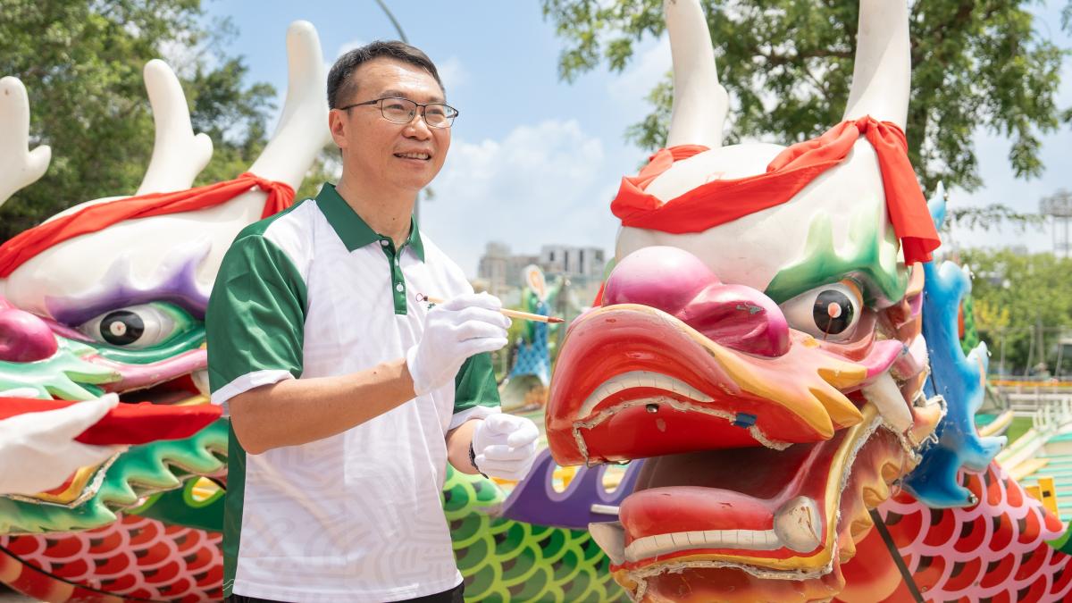 戰鼓擂擂!高雄端午龍舟賽19日點燃戰火 192隊爭奪120萬獎金、國際友誼賽成亮點