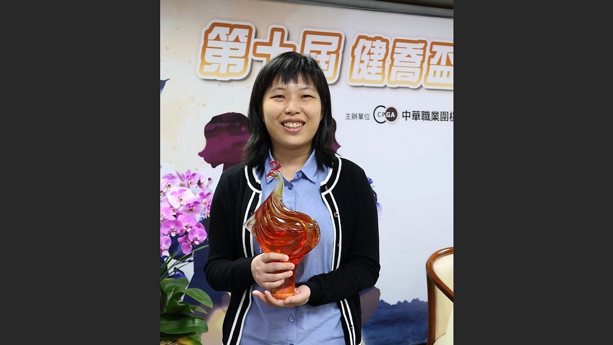 盧鈺樺女子最強。(海峰棋院) 盧鈺樺女子最強。(海峰棋院)