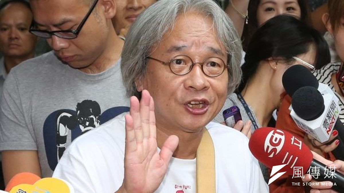 台北市長候選人馮光遠在26日的台北市長候選人政見發表會中,提出不少對這次選舉的觀察。(資料照片,余志偉攝) 台北市長候選人馮光遠在26日的台北市長候選人政見發表會中,提出不少對這次選舉的觀察。(資料照片,余志偉攝)