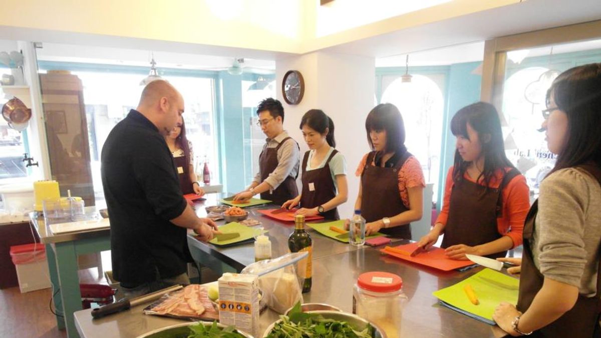 難得的假日不要吃下午茶,我們來學做菜吧!(圖/Niceday) 難得的假日不要吃下午茶,我們來學做菜吧!(圖/Niceday)