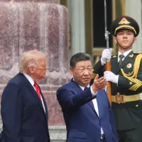 中國國家主席習近平即將於9月24日與美國總統川普進行「川習二會」,陸委會研判,美中台關係會維持「3個不變」:「美中競爭的本質與結構不會改變」;「美國對台政策不會有根本性改變」;「中華民國政府維護台海和平穩定現狀的決心不會改變」。(美聯社) 中國國家主席習近平即將於9月24日與美國總統川普進行「川習二會」,陸委會研判,美中台關係會維持「3個不變」:「美中競爭的本質與結構不會改變」;「美國對台政策不會有根本性改變」;「中華民國政府維護台海和平穩定現狀的決心不會改變」。(美聯社)
