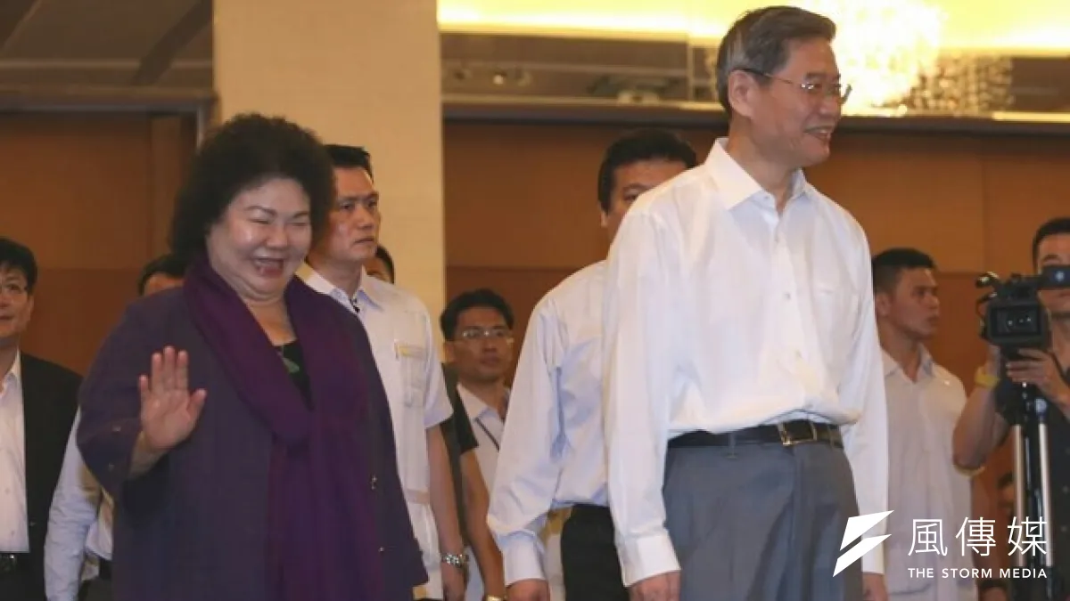 高雄市長陳菊27日會晤國台辦主任張志軍。會後媒體問及未來是可否推動民進黨主席蔡英文與中共總書記習近平會晤?陳菊表示,未來發展順其自然。(吳逸驊攝)