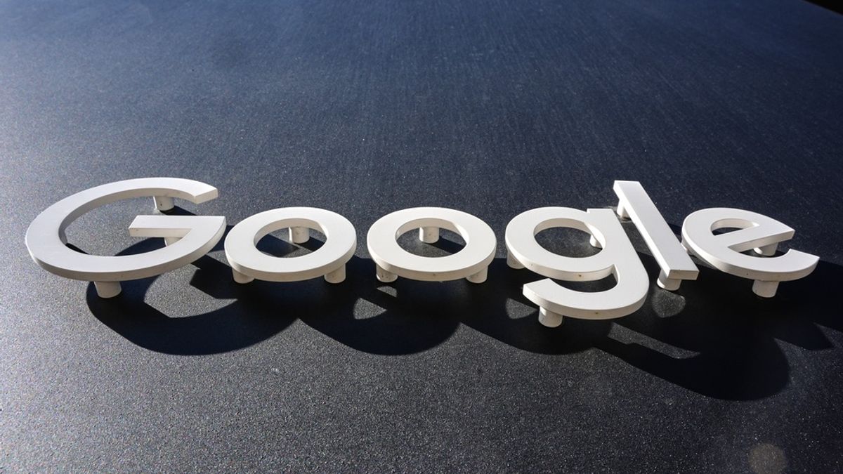 輝達護城河被攻破了?阮慕驊分析一科技巨頭「已經倒戈Google」:這台廠連帶暴漲