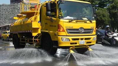 北市府歡迎取用再生水灑地降溫。(資料照,取自北市府官網)