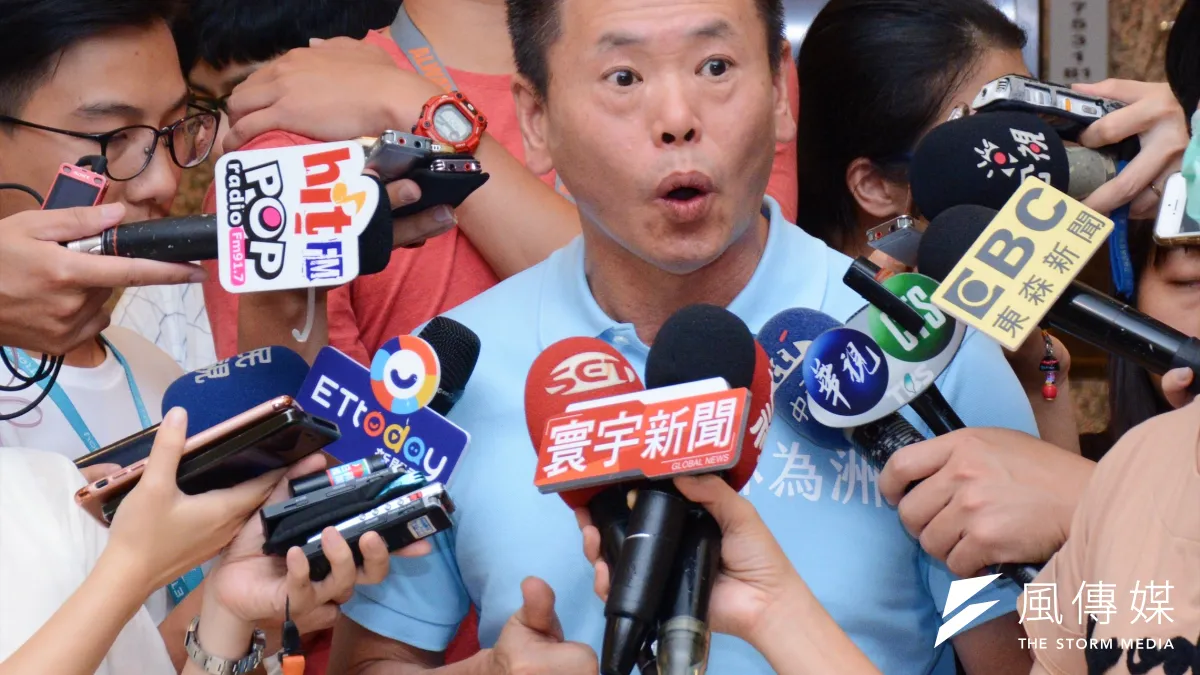 林為洲今公布民調,在黨內互比方面,林為洲支持度勝楊文科10.5個百分點。圖為林為洲上月接受訪問。(龍德成攝)