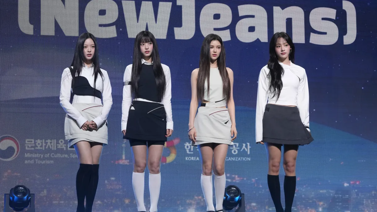 2024年7月11日,韓國文化體育觀光部任命K-pop團體NewJeans為旅遊名譽大使任命。(美聯社)