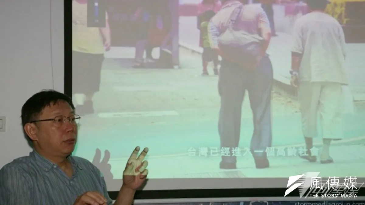 柯文哲與白秀雄早有往來,據傳他日前公布的銀髮族照養政策,曾經得到白秀雄的指點。(余志偉攝)