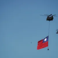 國民黨內部分過去為了選舉因素不敢碰一中各表的黨內菁英, 也應該與時俱進, 調整想法跟策略。示意圖。(資料照,柯承惠攝) 國民黨內部分過去為了選舉因素不敢碰一中各表的黨內菁英, 也應該與時俱進, 調整想法跟策略。示意圖。(資料照,柯承惠攝)
