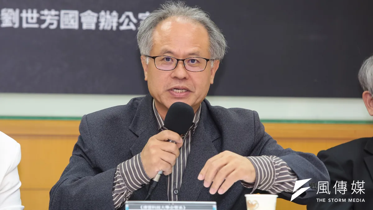 健行科技管理學系教授顏建發分析,總統過去以「中國大陸」來稱中國,但昨天改稱「中國」,表示總統認為「現在沒必要在乎這麼多」。(資料照,顏麟宇攝)