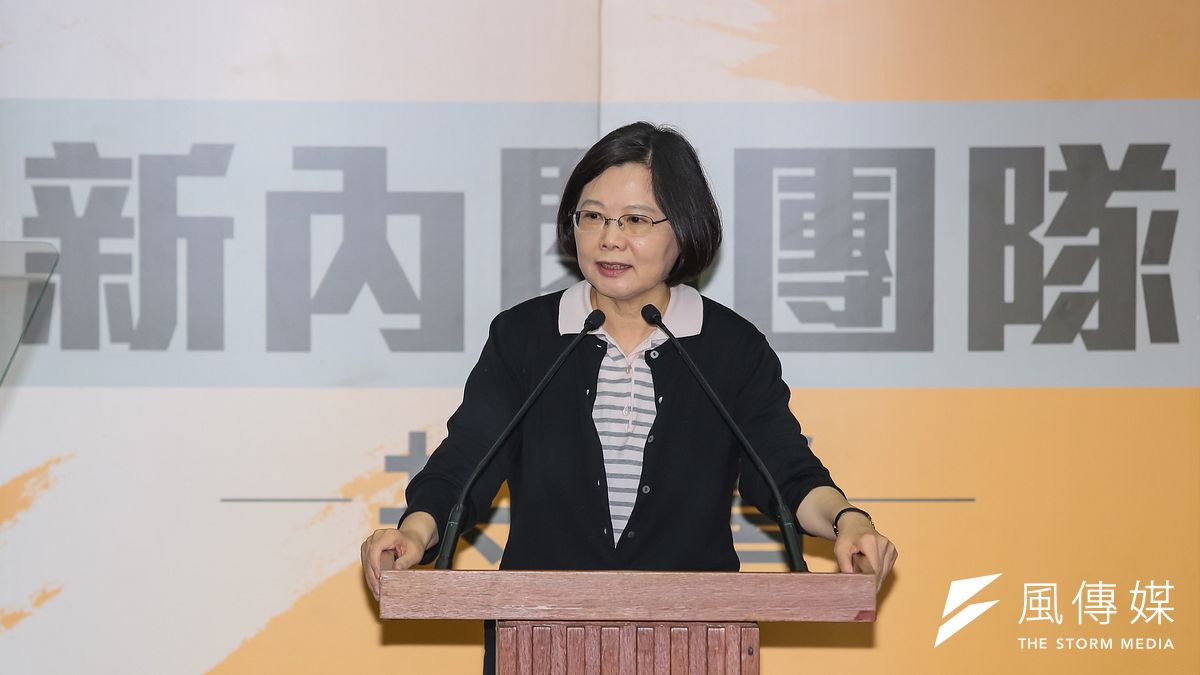 準總統蔡英文30日出席「新內閣團隊」共識營。(顏麟宇攝) 準總統蔡英文30日出席「新內閣團隊」共識營。(顏麟宇攝)