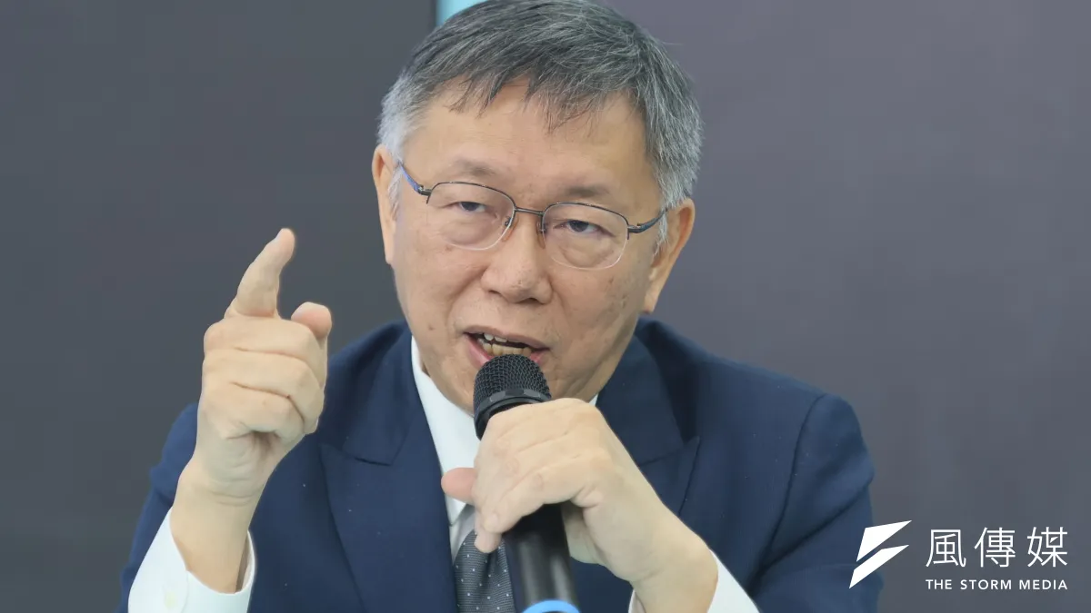台灣民眾黨總統參選人柯文哲今(5)日受訪表示,奉勸國民黨不要再拿大巨蛋拿出來打,加上北流、北藝都是國民黨留給他的爛攤子。(柯承惠攝)