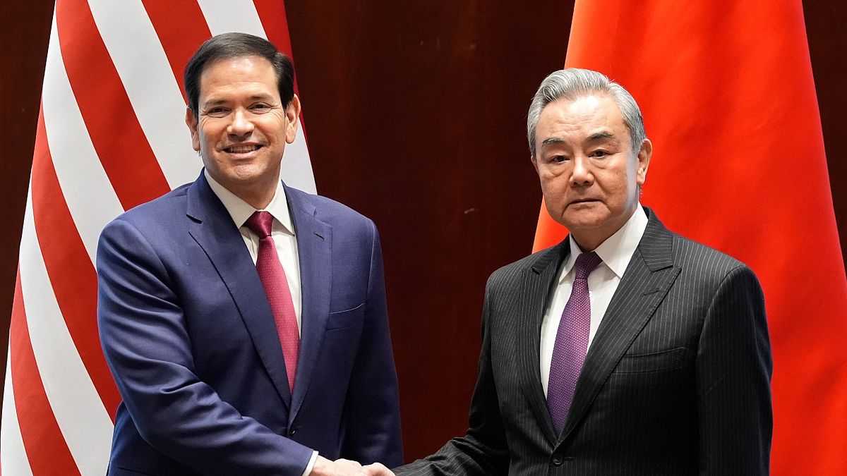 川普四月訪華前奏:王毅在慕尼黑大談「台海紅線」,習近平真能說服川普「反對台獨」嗎?