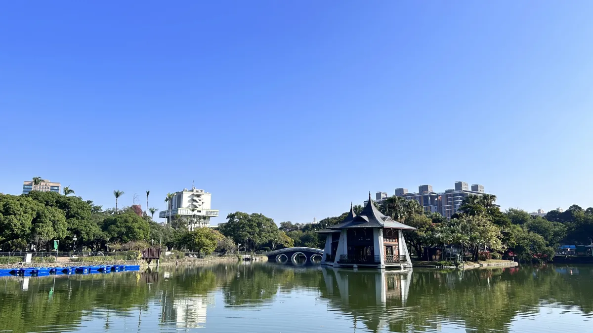 強化台中公園救援生命線,建設局與警政單位合作預防自殺。(圖/台中市政府)