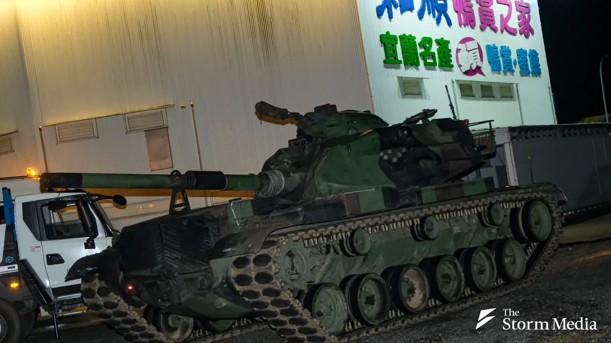 Han Kuang 42 exercise on the 10th: The Second Theater of Operations conducted its first nighttime cross-theater reinforcement mission, rapidly moving north from Hualien to the Yilan area with two battalions, while integrating civilian resources — includin