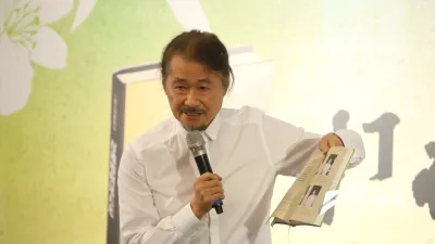 《打破暗暝見天光》新書發表會,施明德感嘆,台灣即使歷經三次政黨輪替、掌權者更換後,仍無法得知台灣未來將走向何方。(蔡耀徵攝)