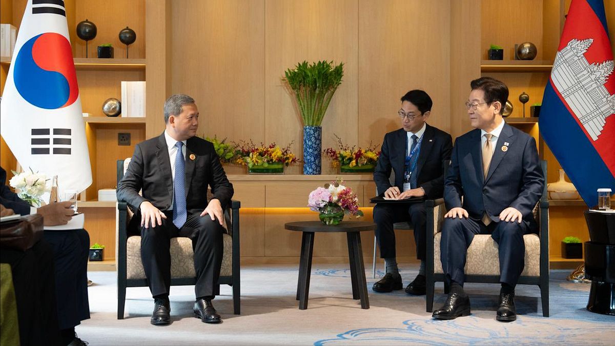 李在明怒嗆詐騙集團「敢動韓國人就傾家蕩產」,卻在APEC峰會笑臉迎柬埔寨總理 韓國網友開酸:對內像流氓,對外像綿羊