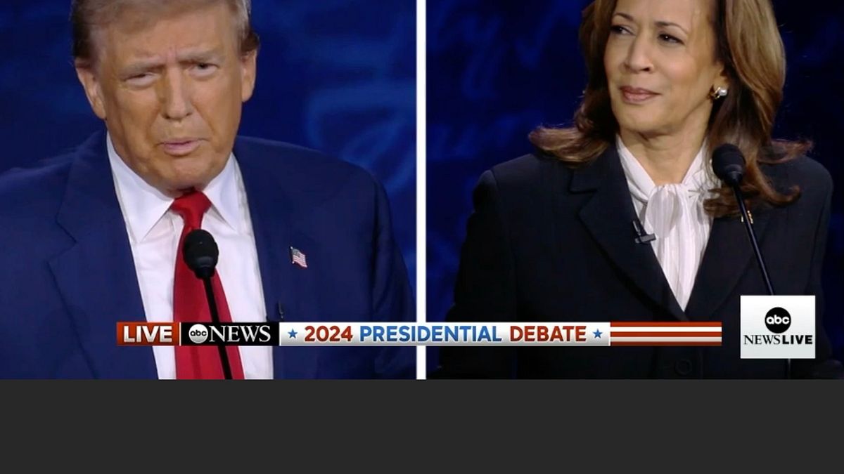 川普與賀錦麗在ABC電視台短兵相接。(翻攝ABC) 川普與賀錦麗在ABC電視台短兵相接。(翻攝ABC)