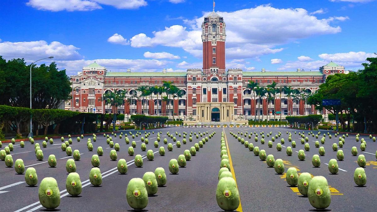 為將農產品融入防疫新生活中,在6/25端午節於總統府前舉辦「端午謝平安 好運久久久」活動,號召千人在凱道上立起999顆大西瓜,邀請大家一同當瓜友!(圖/豐年社提供) 為將農產品融入防疫新生活中,在6/25端午節於總統府前舉辦「端午謝平安 好運久久久」活動,號召千人在凱道上立起999顆大西瓜,邀請大家一同當瓜友!(圖/豐年社提供)