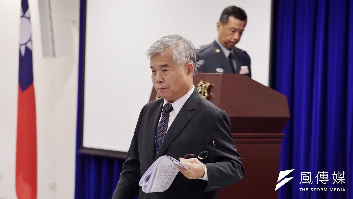 國防部召開記者會說明雄三誤射事件行政調查報告,國防部代總督察長吳寶琨主持。(曾原信攝) 國防部召開記者會說明雄三誤射事件行政調查報告,國防部代總督察長吳寶琨主持。(曾原信攝)