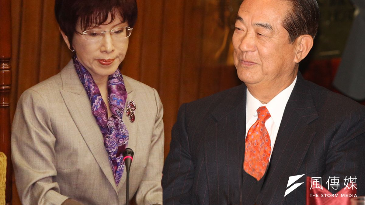 親民黨認為,國民黨總統提名人洪秀柱聲勢不佳,宋楚瑜只要能把聲勢造起來,國民黨立委自然就會靠過來。(余志偉、吳逸驊攝/影像合成:風傳媒) 親民黨認為,國民黨總統提名人洪秀柱聲勢不佳,宋楚瑜只要能把聲勢造起來,國民黨立委自然就會靠過來。(余志偉、吳逸驊攝/影像合成:風傳媒)