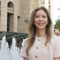 国立中山大学国際金融研究学院の講座教授兼副院長を務める張綺真氏は9月14日、台湾メディア『風傳媒(ストームメディア)』の英語ニュースサイト「The Storm Media」のインタビューに応じ、台湾の資本市場改革を進める前に、十分な調査・検証を行う必要があるとの考えを示した。(蔡親傑撮影) 国立中山大学国際金融研究学院の講座教授兼副院長を務める張綺真氏は9月14日、台湾メディア『風傳媒(ストームメディア)』の英語ニュースサイト「The Storm Media」のインタビューに応じ、台湾の資本市場改革を進める前に、十分な調査・検証を行う必要があるとの考えを示した。(蔡親傑撮影)