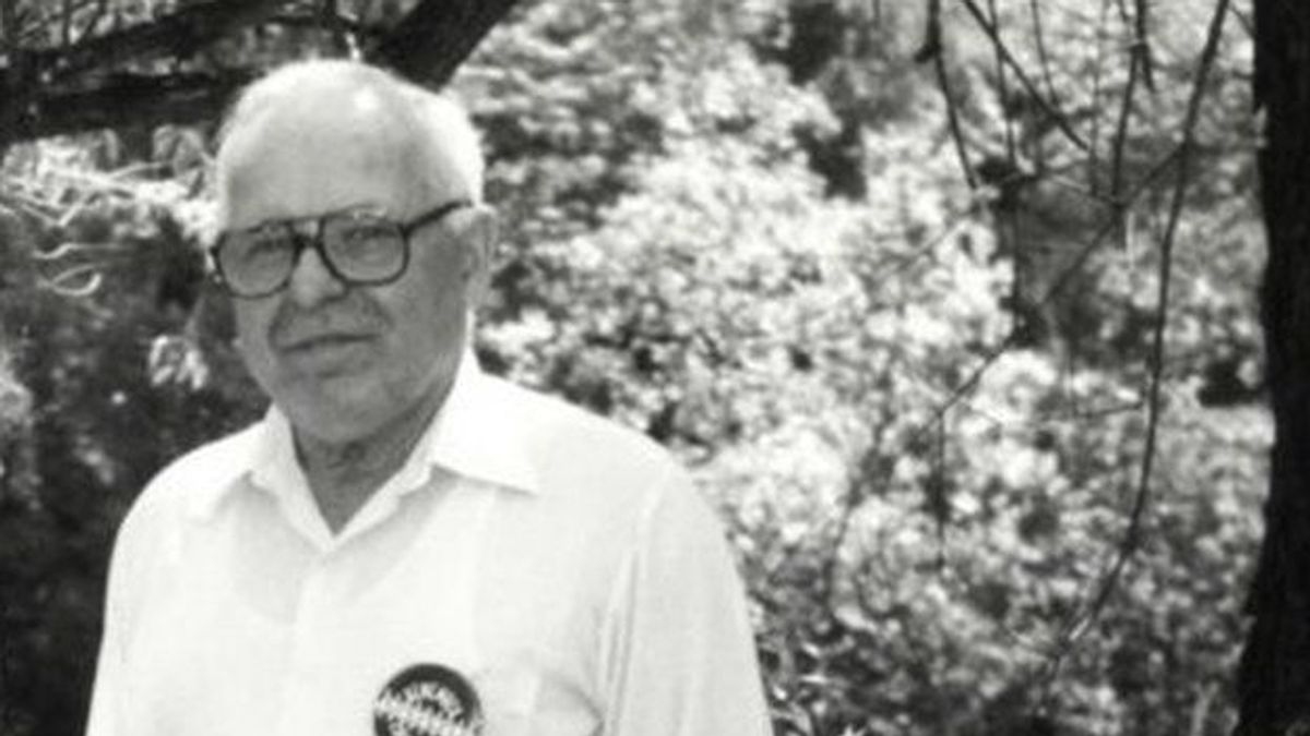 這名98歲,名為麥克爾・卡考克的男子被指在擔任烏克蘭自衛團的高級軍官時命令殺害44名波蘭人。(BBC中文網) 這名98歲,名為麥克爾・卡考克的男子被指在擔任烏克蘭自衛團的高級軍官時命令殺害44名波蘭人。(BBC中文網)