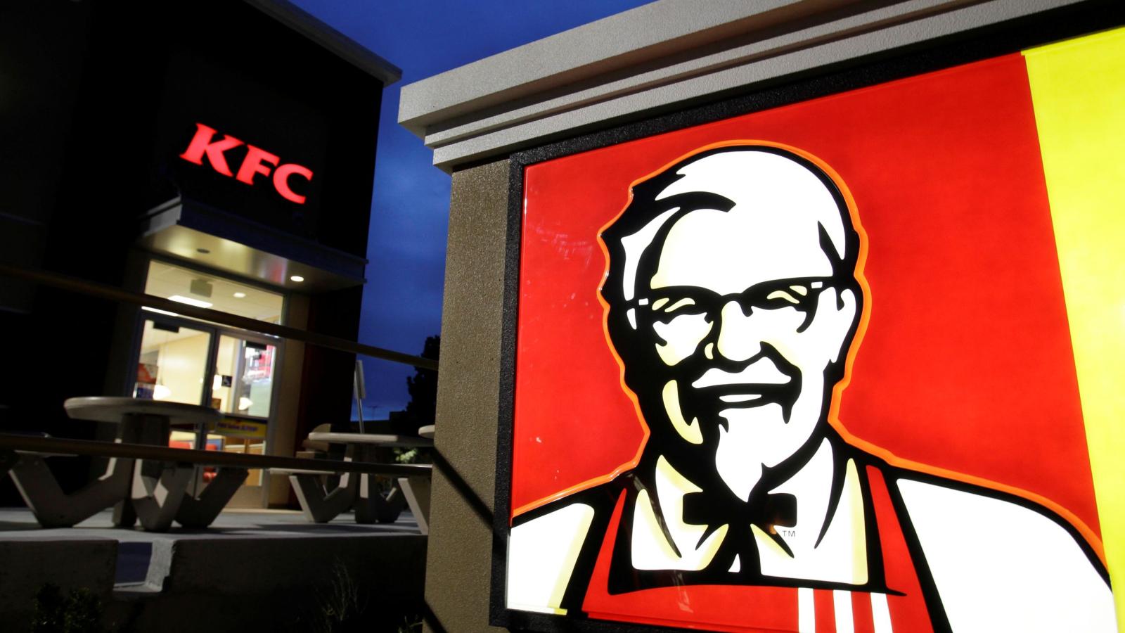 KFC變心了!肯德基全美4000家門市改賣可口可樂,百事繼好市多再丟重量級客戶