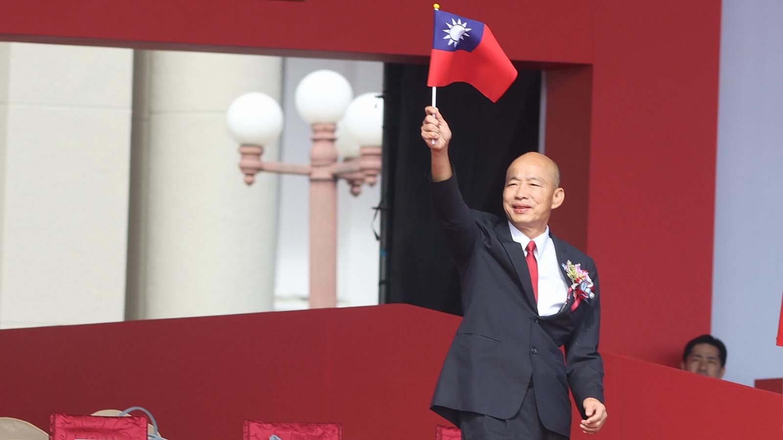 韓國瑜國慶脫稿是精心設計?綠委揭他嗆賴「弦外之音」:因一事動了凡念
