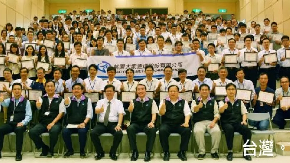 機捷公司新進人員授證 347人獲得專業證照