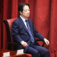 米大統領・トランプ氏が台湾独立を望まないと表明した後、台湾総統・頼清徳氏は現状を維持し、台湾独立の問題は存在しないと強調した。中国の学者・李振広氏も、現状は決して台湾独立を意味するものではないと指摘している。中台関係には、ある種の接点が存在しているように見受けられる。(写真/柯承恵撮影) 米大統領・トランプ氏が台湾独立を望まないと表明した後、台湾総統・頼清徳氏は現状を維持し、台湾独立の問題は存在しないと強調した。中国の学者・李振広氏も、現状は決して台湾独立を意味するものではないと指摘している。中台関係には、ある種の接点が存在しているように見受けられる。(写真/柯承恵撮影)