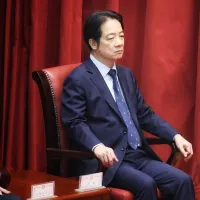 台灣是民主世界面對大陸的前線,卻受到兩岸交流緊縮以及政府政策調整等影響,台灣對大陸的學術研究漸漸凋零,恐怕將成為民進黨執政10年的危機。圖為總統賴清德出席「法務部調查局調查班第62期結業典禮」。(柯承惠攝) 台灣是民主世界面對大陸的前線,卻受到兩岸交流緊縮以及政府政策調整等影響,台灣對大陸的學術研究漸漸凋零,恐怕將成為民進黨執政10年的危機。圖為總統賴清德出席「法務部調查局調查班第62期結業典禮」。(柯承惠攝)