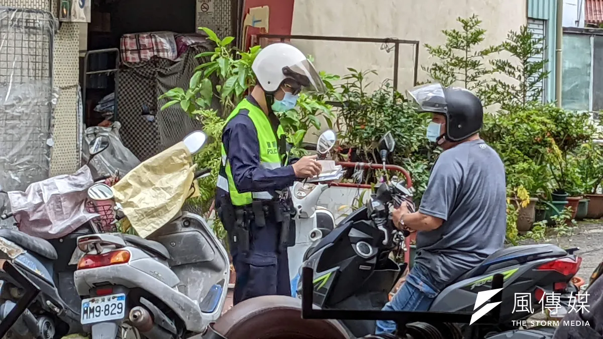 學者一針見血指出,台灣在處理交通事故時都採「鋸箭法」,只處理結果,卻未探討真正原因,有如發現腫瘤般,只開刀解決,但不知為何會有腫瘤。(圖/洪煜勛攝)