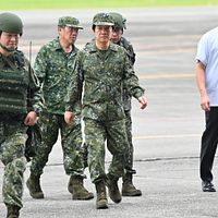 総統賴清德が「17カ条」を打ち出した後、「小漢光」演習、日本の元自衛隊統合幕僚長の岩崎茂が行政院顧問に就任、さらに志願役の給与引き上げなど、一連の軍事的な動きを見せた。(陳昱凱撮影) 総統賴清德が「17カ条」を打ち出した後、「小漢光」演習、日本の元自衛隊統合幕僚長の岩崎茂が行政院顧問に就任、さらに志願役の給与引き上げなど、一連の軍事的な動きを見せた。(陳昱凱撮影)
